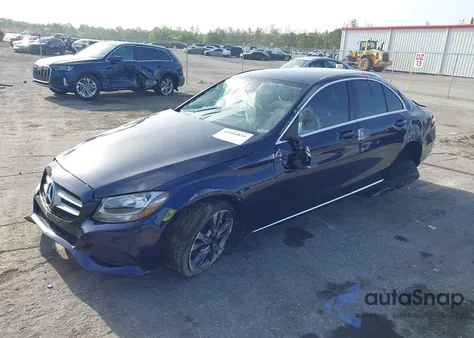 2016 Mercedes-Benz C 300 4Matic/Luxury 4Matic/Sport 4Matic from USA, damaged, VIN 55SWF4KB5GU133443